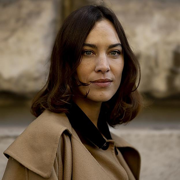 Este es el tratamiento antiencrespamiento que me hago una vez al año y mi pelo parece otro