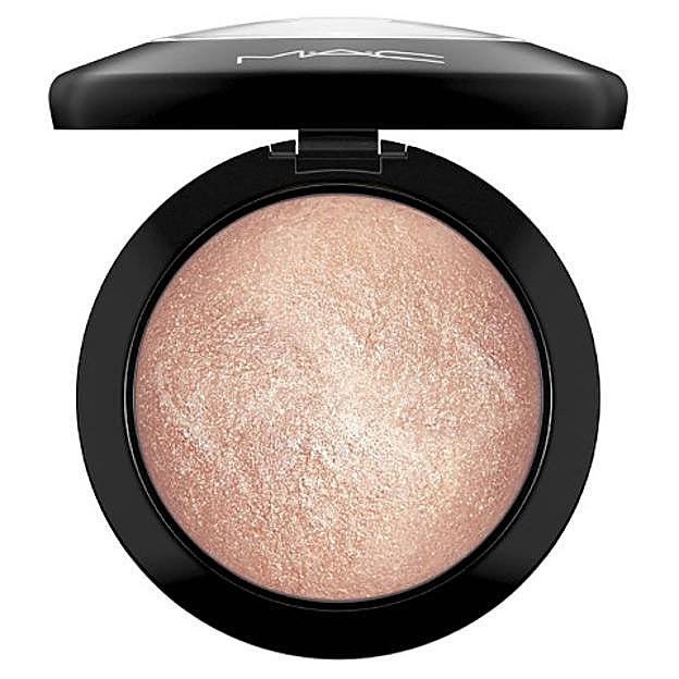 Iluminador en polvo de MAC (46,00 euros)