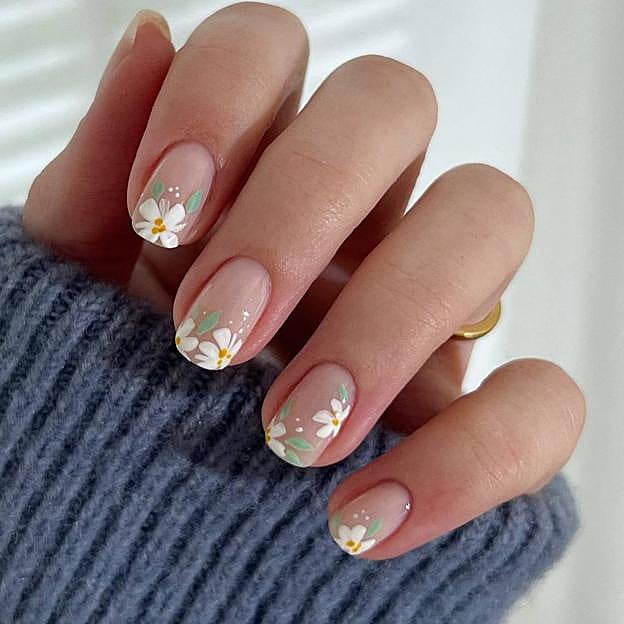 Forma de uñas cuadrada con bordes redondeados