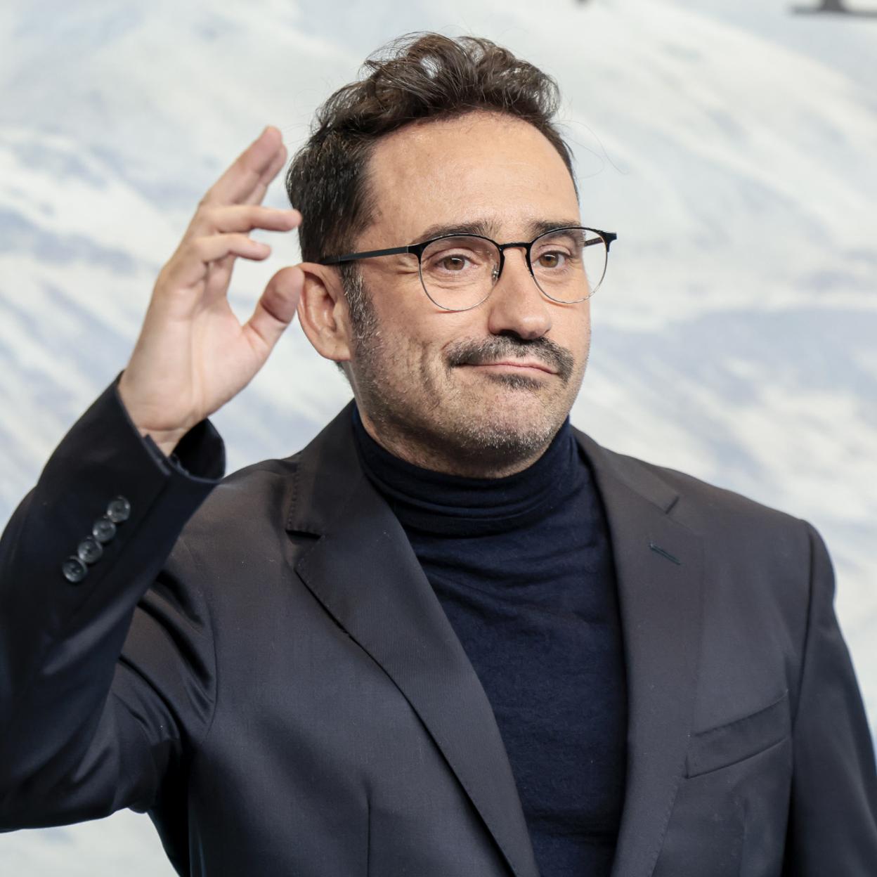 Juan Anotnio Bayona en la presentación de La sociedad de la nieve. 