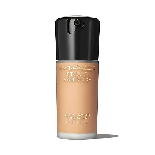 Studio Radiance Serum-Powered Foundation de MAC. Precio: 41,60 euros