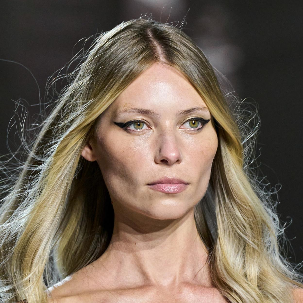 Descubre el cepillo que consigue un volumen extra en al raíz.