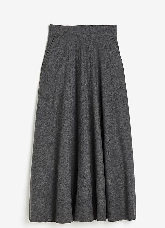 Imagen - Falda gris amplia de H&M, 129 euros.