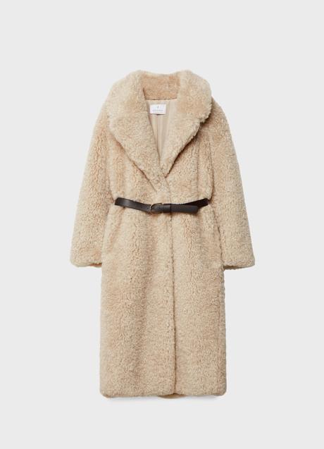 Imagen - Abrigo de pelo de Stradivarius (89,99 euros)