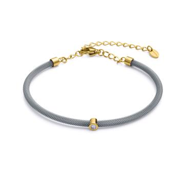 Imagen secundaria 1 - Conjunto de pendientes, pulsera y brazalete, en acero y diamantes, de la colección de Laura Escanes x Viceroy.