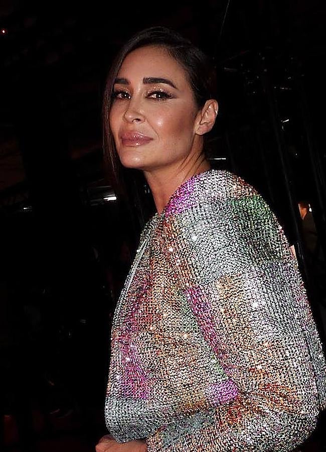 Imagen - Vicky Martin Berrocal con peinado recogido con flequillo de lado suelto