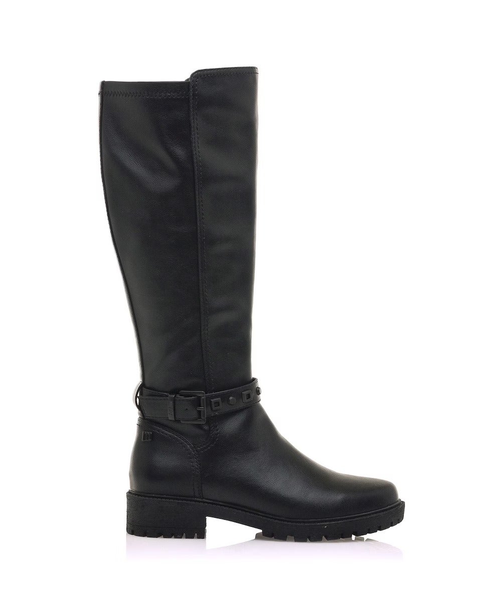 Imagen - Botas planas con correa de Mustang, 59,89 euros.