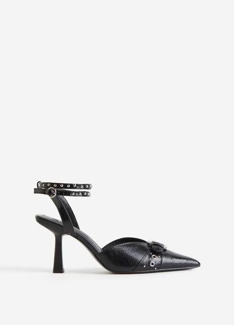 Imagen - Zapatos negros de H&M (49,99 euros)