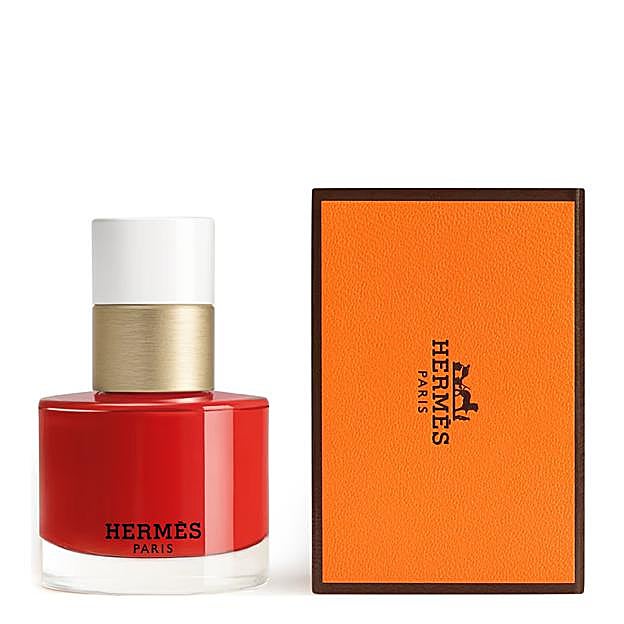 Esmalte de uñas en rojo Les Mains de Hermés.