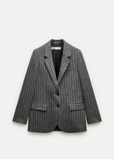 Imagen - Americana con rayas de Zara (89,99 euros)