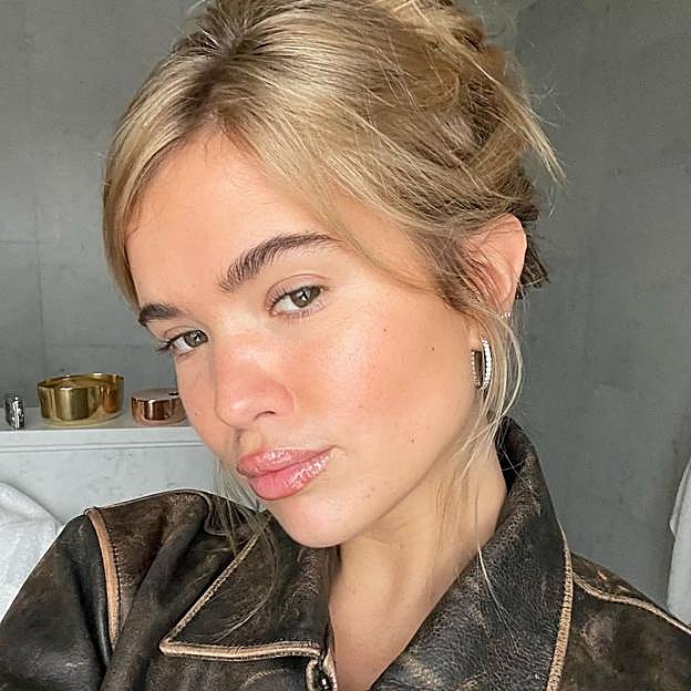 El bálsamo de farmacia con camomila que necesitas para calmar e hidratar los labios en invierno cuesta 5 euros