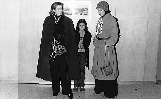 Carolina de Mónaco luciendo un gorro de punto o beanie. / 