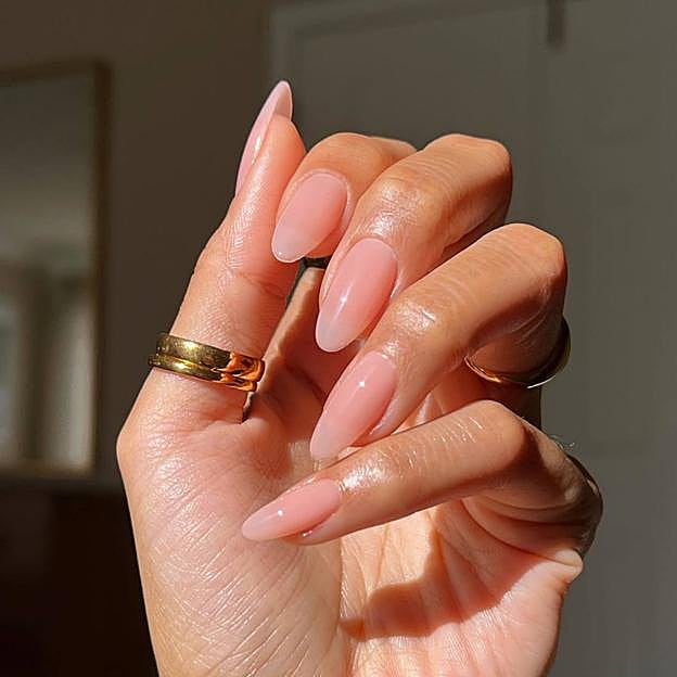 Uñas jabón en tonos rosa