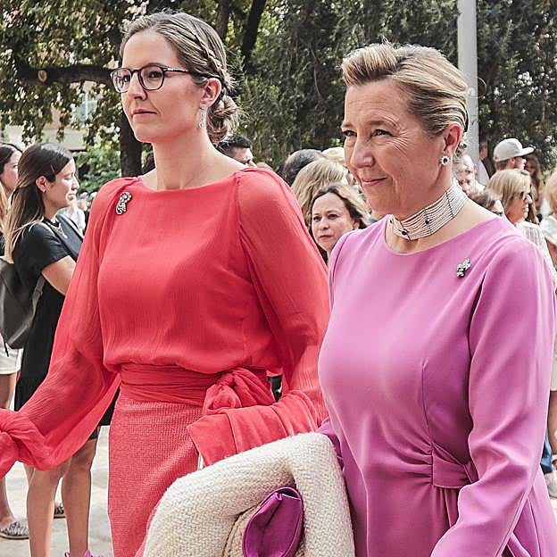 Todo lo que sabemos de la boda de Victoria López-Quesada y Enrique Moreno de la Cova que reunirá a la familia real