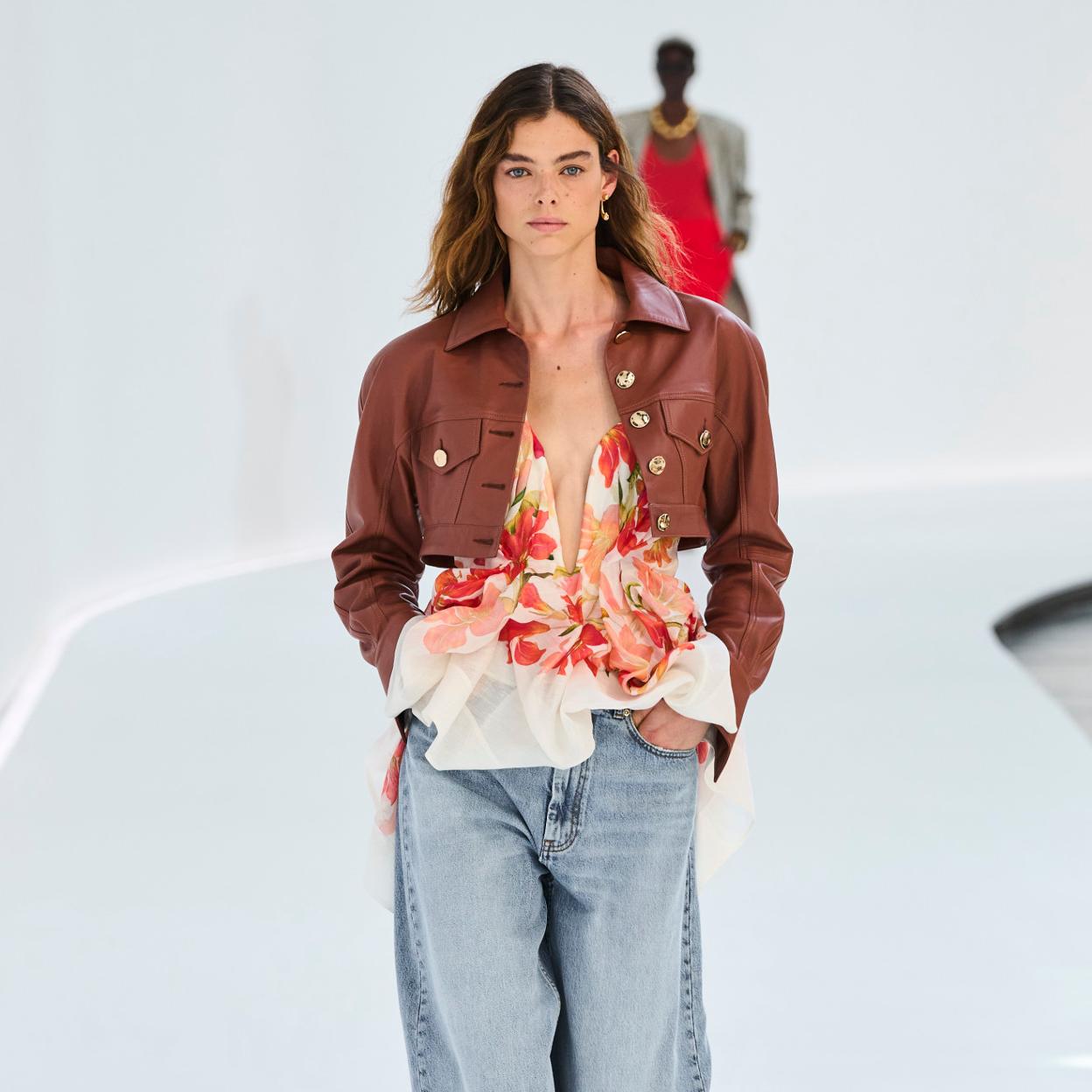 Los cuffed jeans son los vaqueros que están de moda, pero que tu madre odia. 