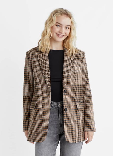 Imagen - Americana con estampado de cuadros de Stradivarius (39,99 euros)