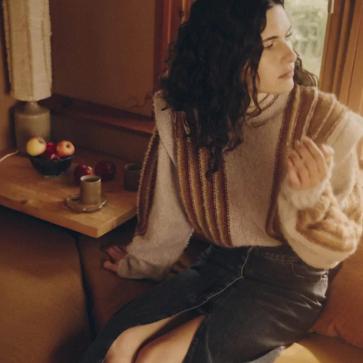 Imagen secundaria 1 - De arriba a abajo y de izquierda a derecha, looks de Sézane, Sessùn y Polène.