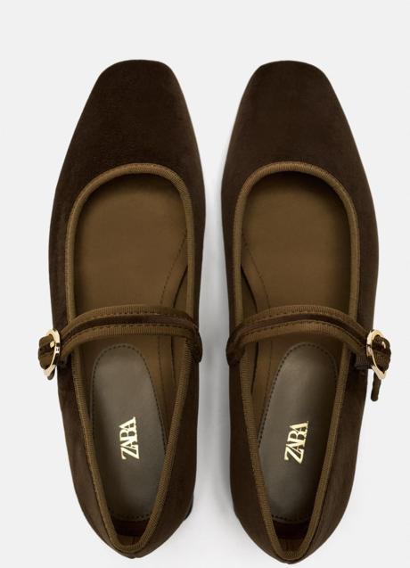Imagen - Zapatos de terciopelo de Zara (35,99 euros)