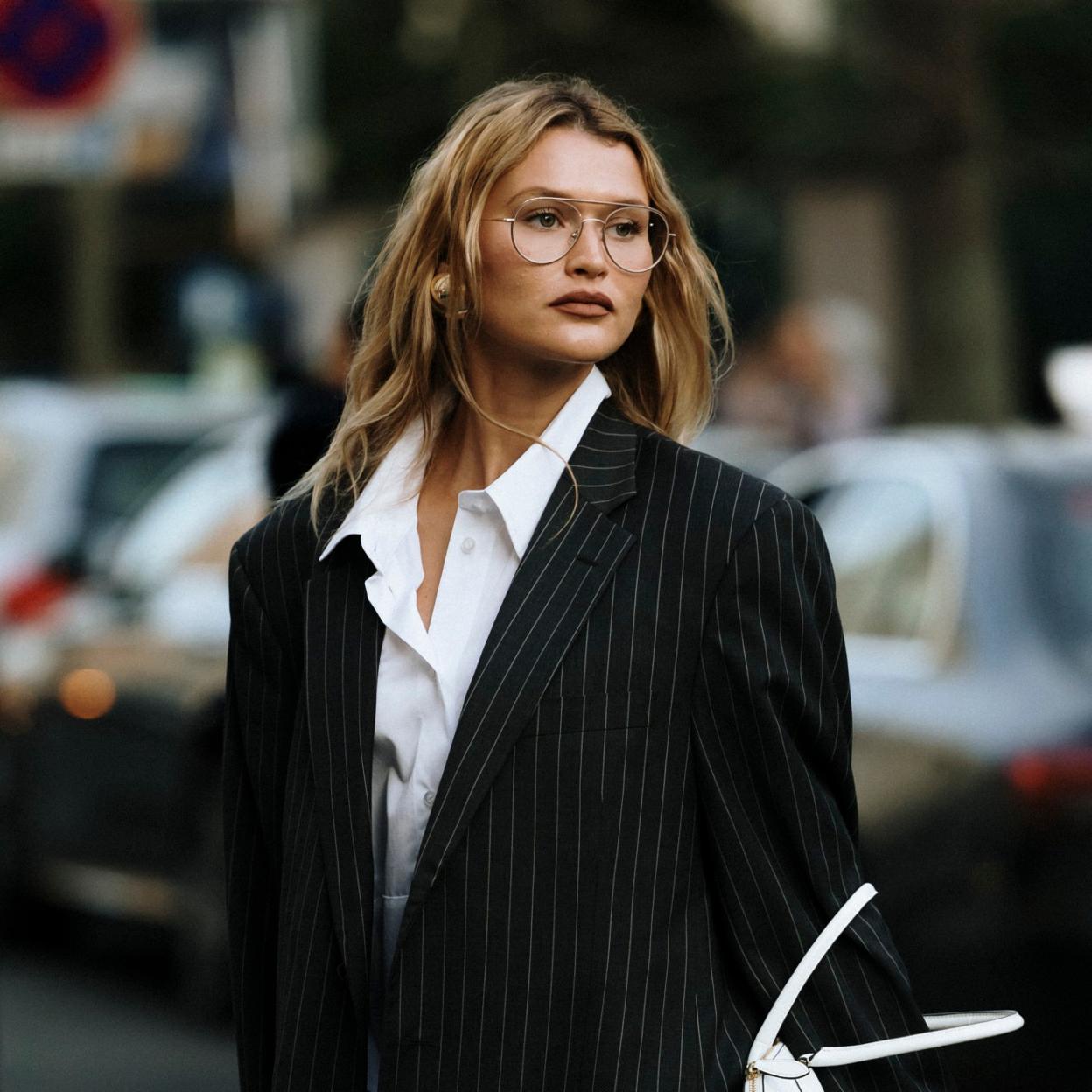 Estas son las camisas que le recomendé comprar a mi madre porque combinan con todo. 