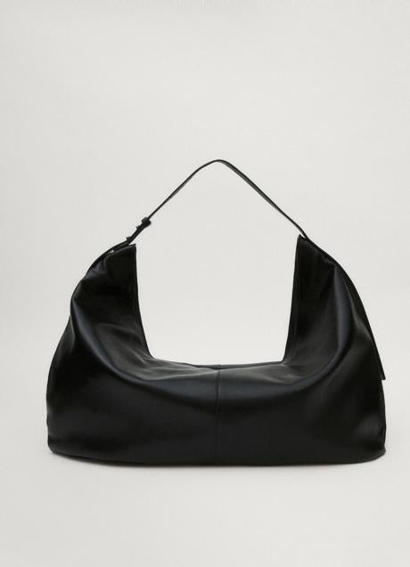 Imagen - Bolso negro de Massimo Dutti (199 euros)