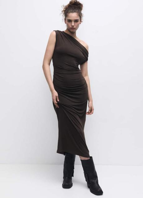 Imagen - Vestido asimétrico de Pull & Bear (22,99 euros)