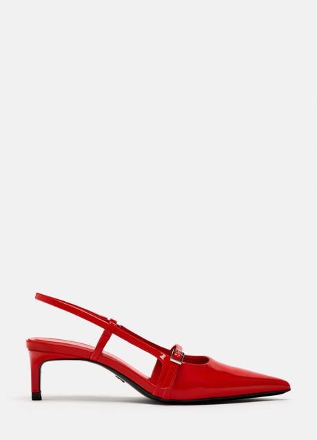 Imagen - Zapatos rojos de Zara (29,99 euros)