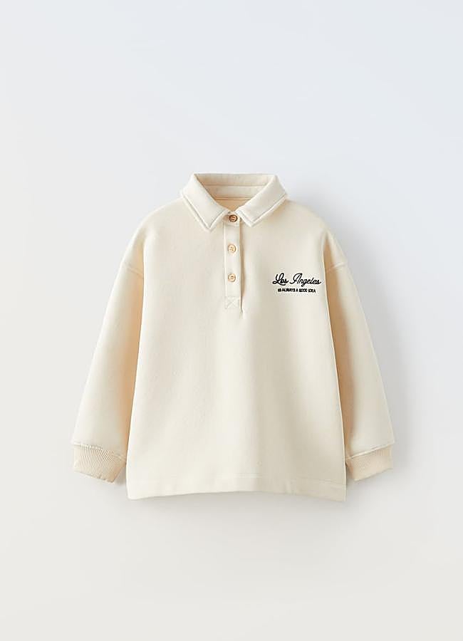 Imagen - Sudadera tipo polo bordado de Zara Kids (10,99 euros).
