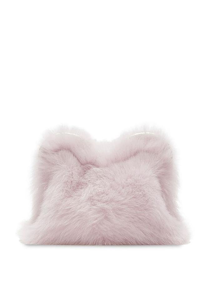 Imagen - Bolso con pelito de Burberry, 3.950 euros.