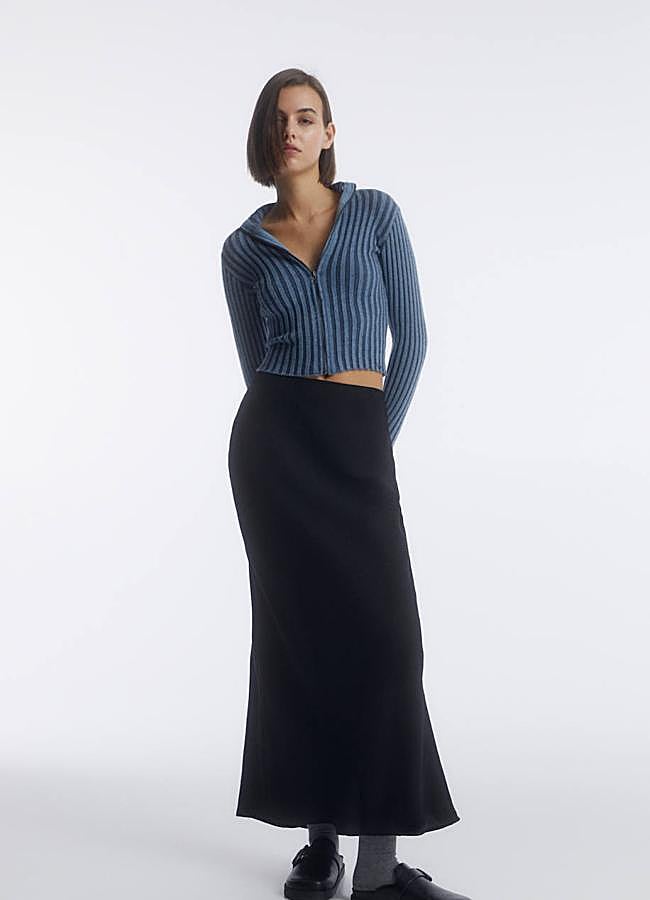 Imagen - Falda larga negra con corte sirena