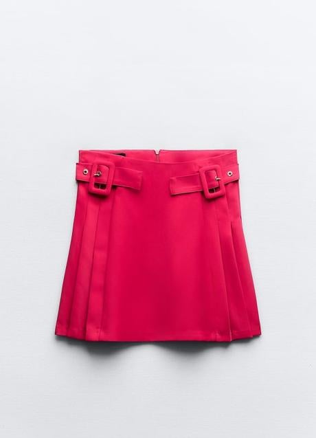 Imagen - Falda de tablas de Zara (25,99 euros)