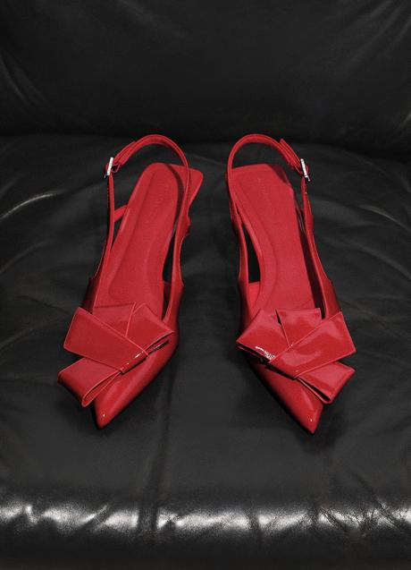 Imagen - Zapatos rojos de Stradivarius (27,99 euros)