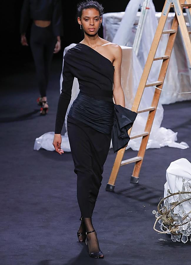 Imagen - Look de la colección de Encinar para el otoño 2024.