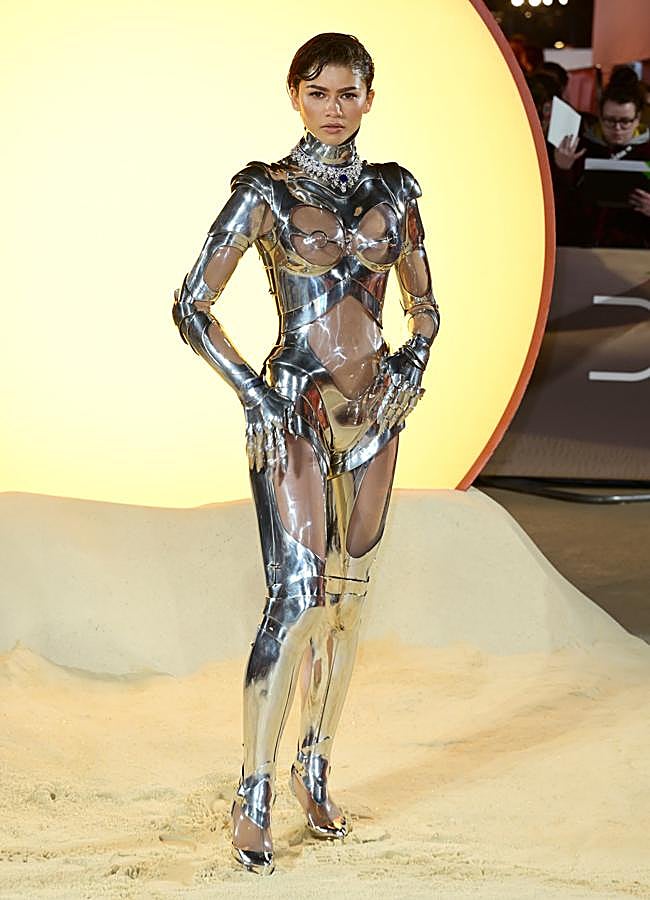 Imagen - Zendaya con look futurista de Mugler (colección 1995). Foto: Gtres