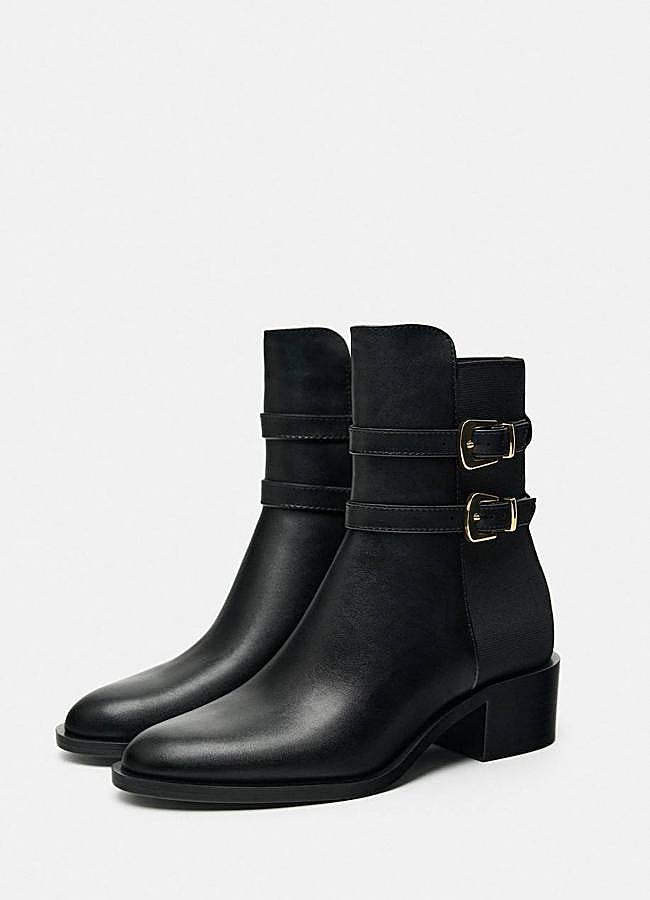 Imagen - Botines de tacón con hebillas doradas