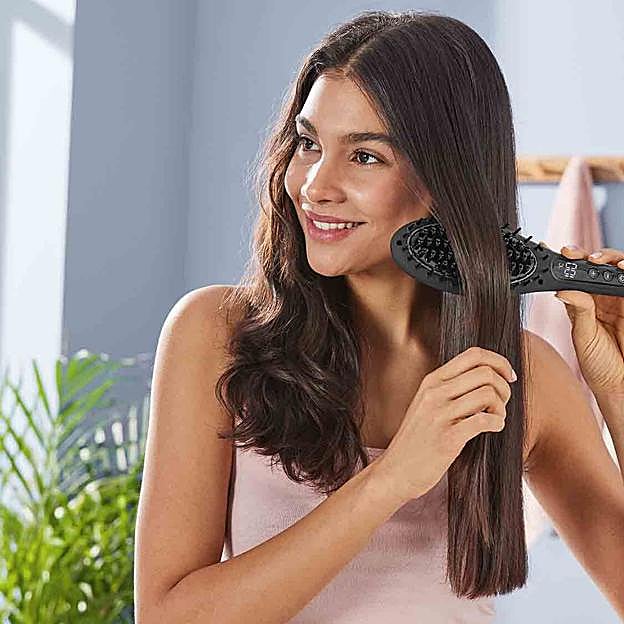 Cepillo alisador con cable de Lidl (9,99 euros).