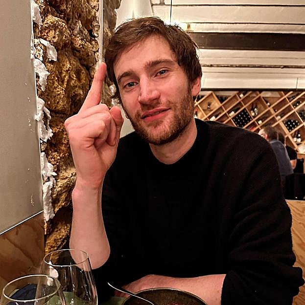 El escritor Nicolás Mathieu, en una imagen de sus redes sociales.