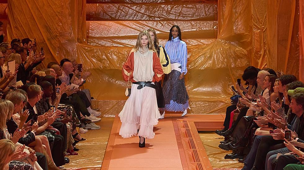 Desfile PV24 de Louis Vuitton.