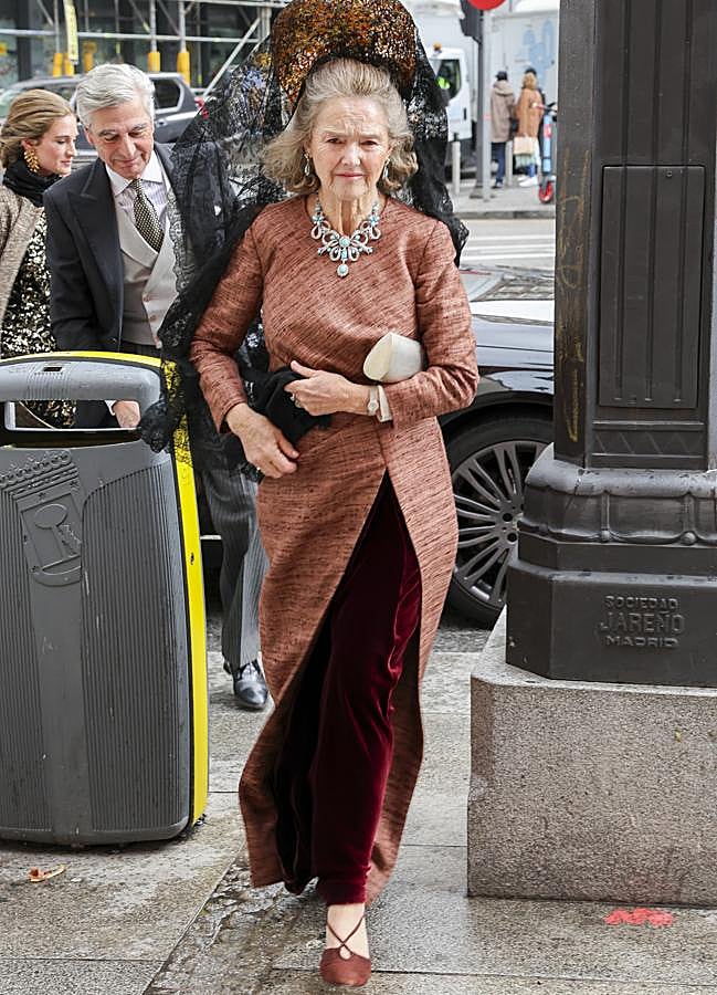 Imagen - LA duquesa de Montellano con el espectacular collar. / GTRES