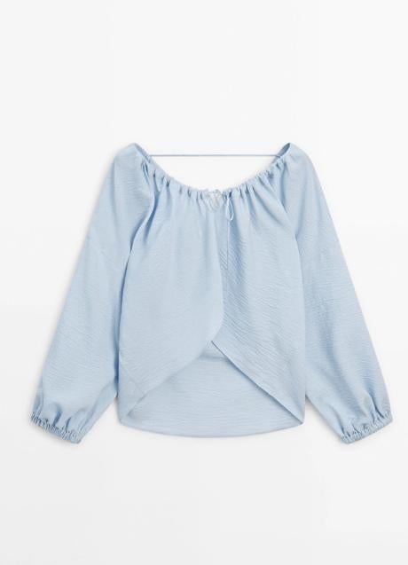 Imagen - Blusa azul de Massimo Dutti (59,95 euros euros)