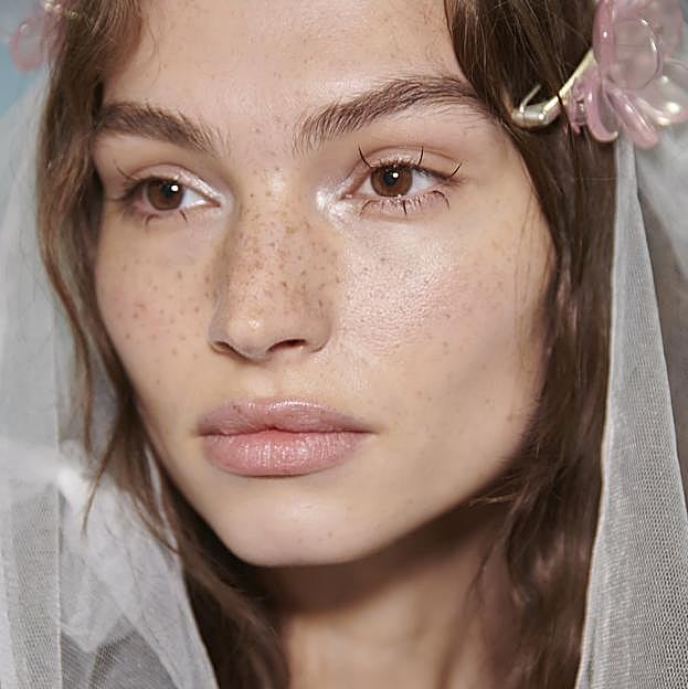 Estos contornos de ojos me han salvado la vida: efecto buena cara y acción antiedad