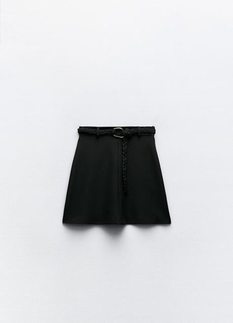 Imagen - Falda negra de Zara (25,99 euros)