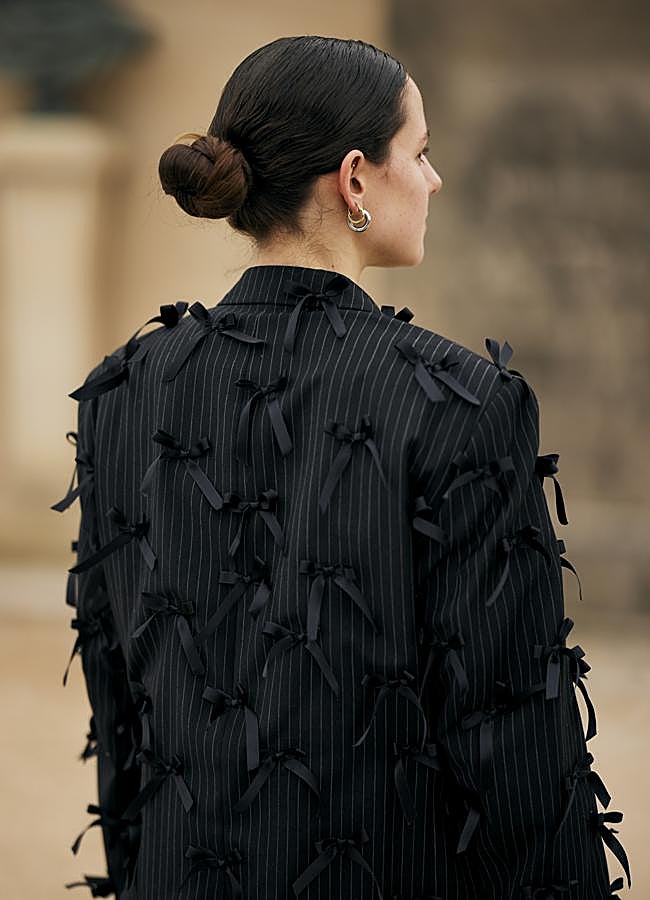 Imagen - Peinado con moño bajo. Launchmetrics spotlight