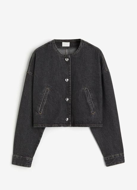 Imagen - Chaqueta corta de H&M (29,99 euros)