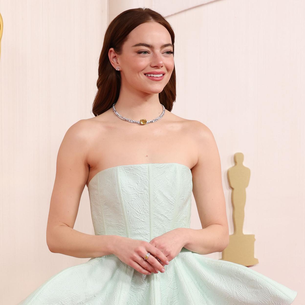 Emma Stone ha ganado el Oscar a Mejor Actriz por 'Pobres criaturas'.