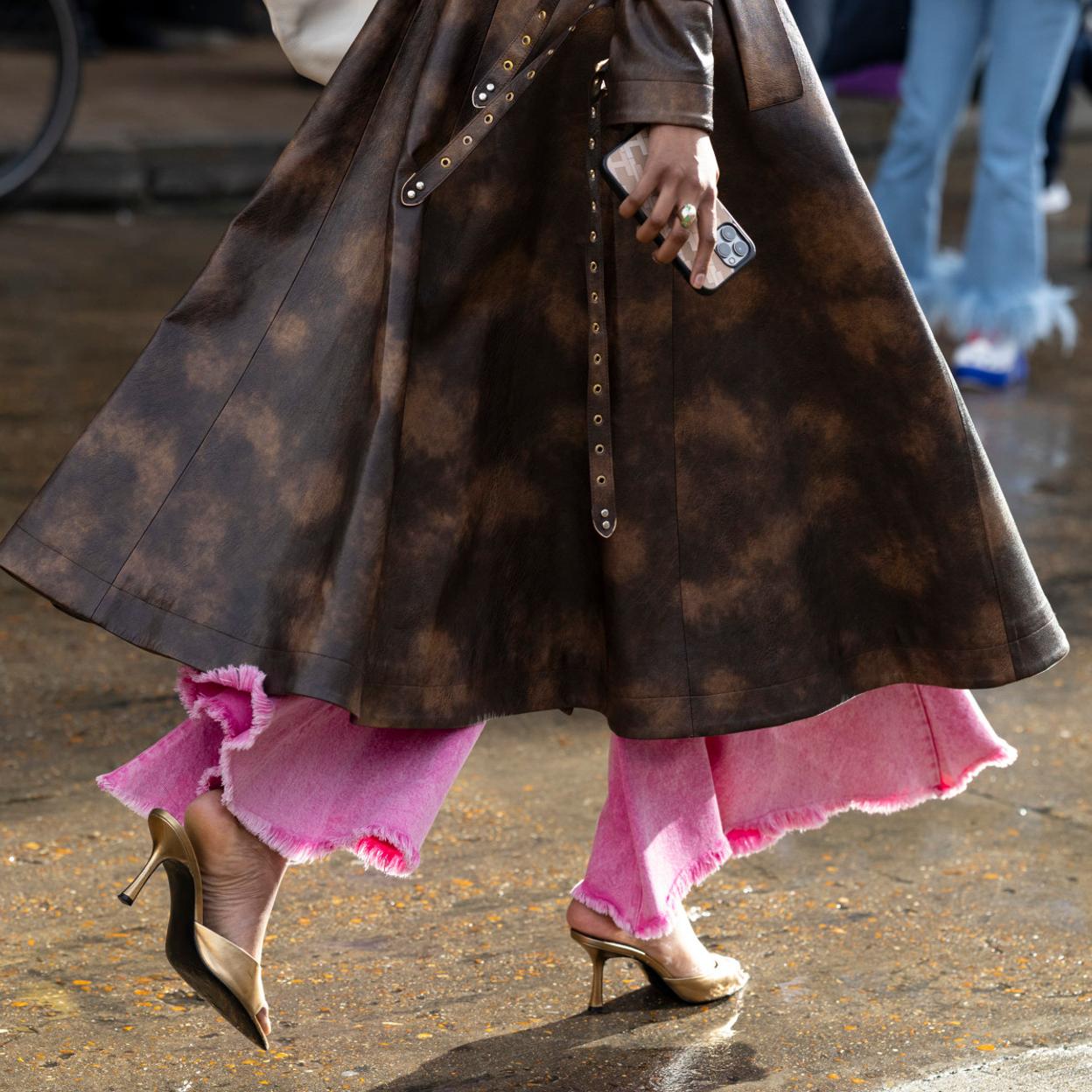 Estos son los salones destalonados que arrasa en París.