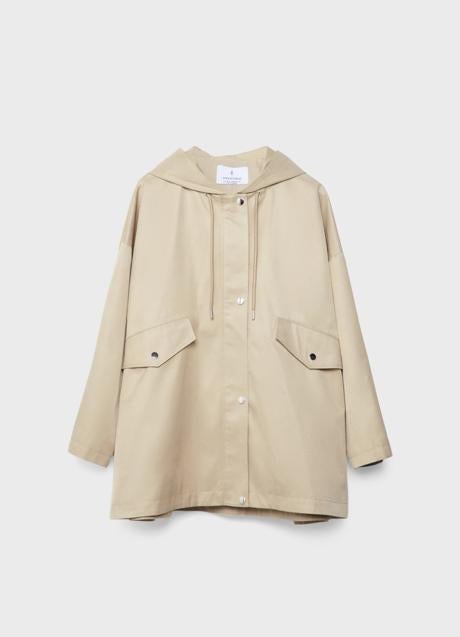 Imagen - Chaqueta con capucha de Stradivarius (49,99 euros)