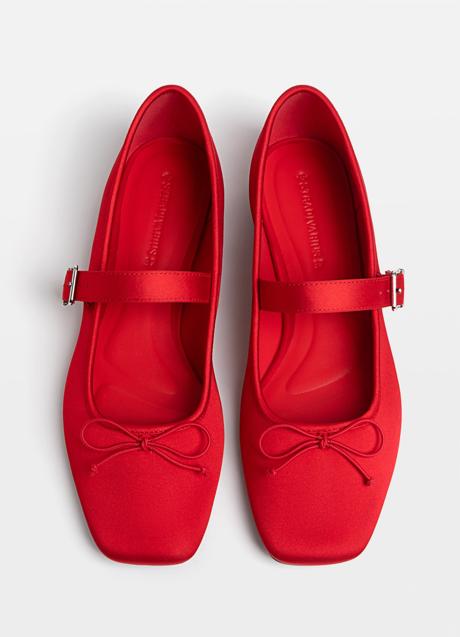 Imagen - Zapatos rojos de Stradivarius (22,99 euros)