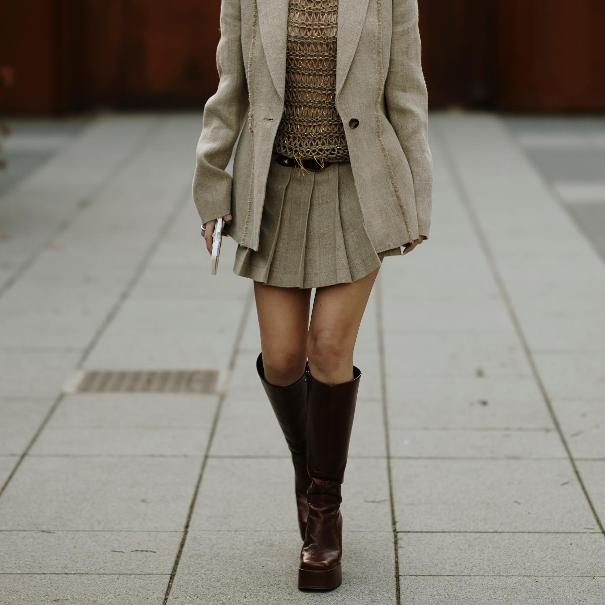 Las Botas Altas M s Bonitas Para Llevar Con Faldas Y Vestidos Mini En 