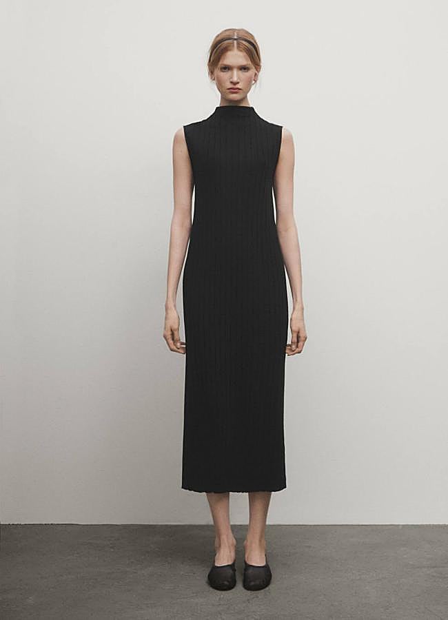 Imagen - Vestido negro con cuello perkins