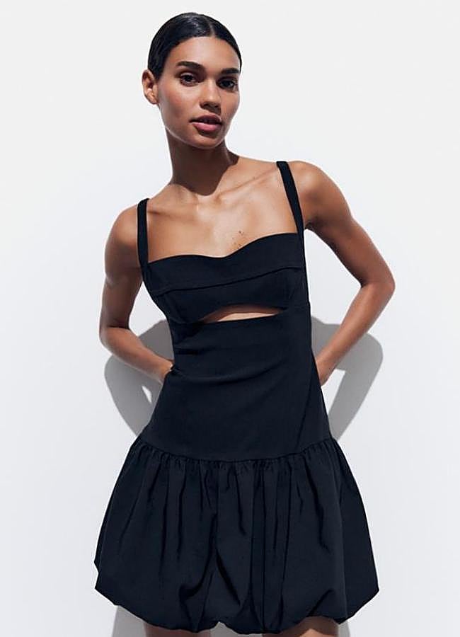 Imagen - Vestido negro con silueta globo de Zara/ZARA